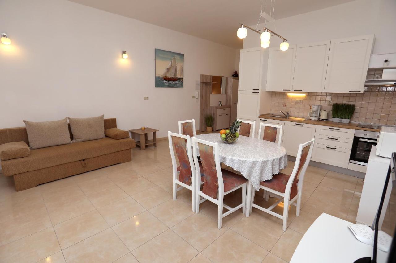 Vila Kuzmanic Trogir Eksteriør bilde