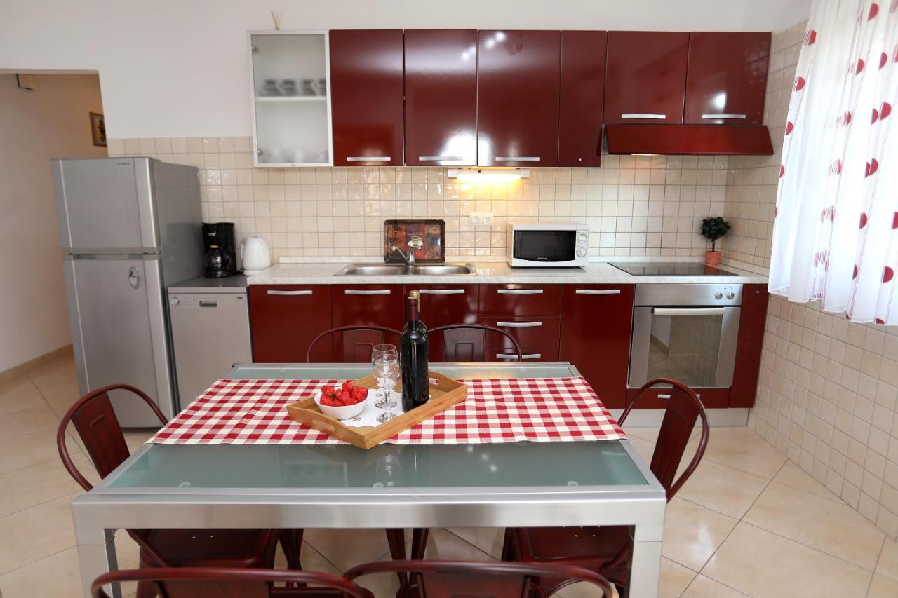 Vila Kuzmanic Trogir Eksteriør bilde